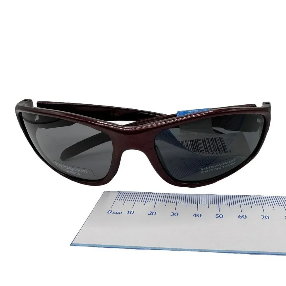 Sunglasses Classic maroon polycarbonate lenses, ultraviolet protection